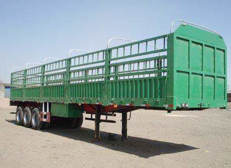 倉柵式半掛車圖片